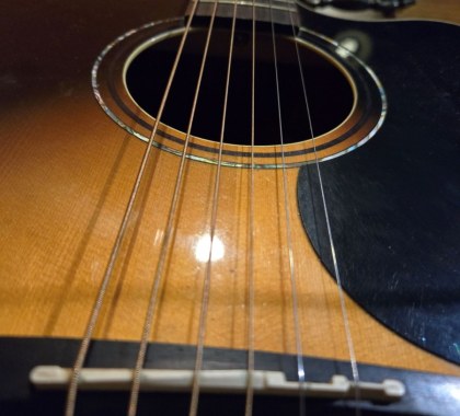 Acoustic-Guitar-scaled